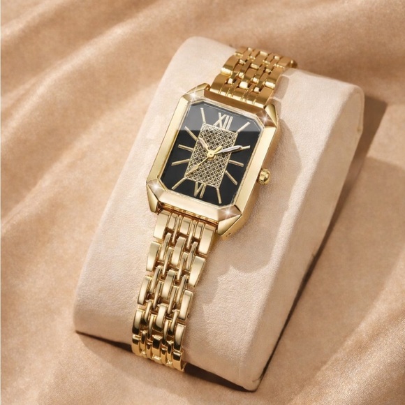 Vintage Gold Black Rectangular Watch with Crystal Dial